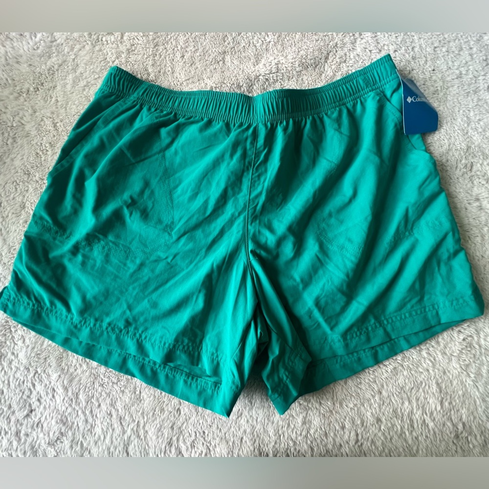 Green Sandy River Columbia 5” Shorts